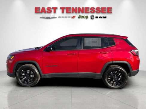 New 2026 Jeep Compass Latitude image 6