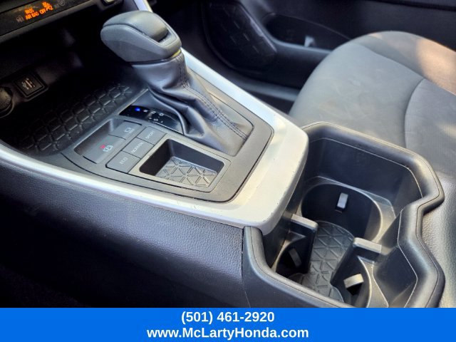 Used 2025 Toyota RAV4 XLE FWD image 26