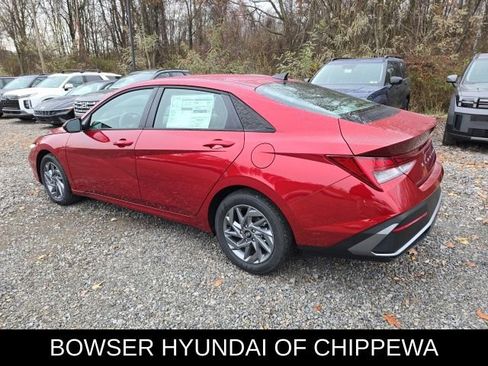 New 2026 Hyundai Elantra Blue image 3