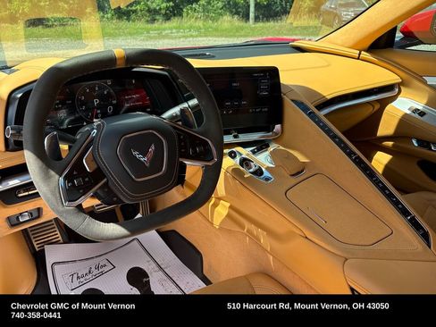 Used 2023 Chevrolet Corvette Stingray Premium Conv w/ Z51 Performance Package RWD image 16