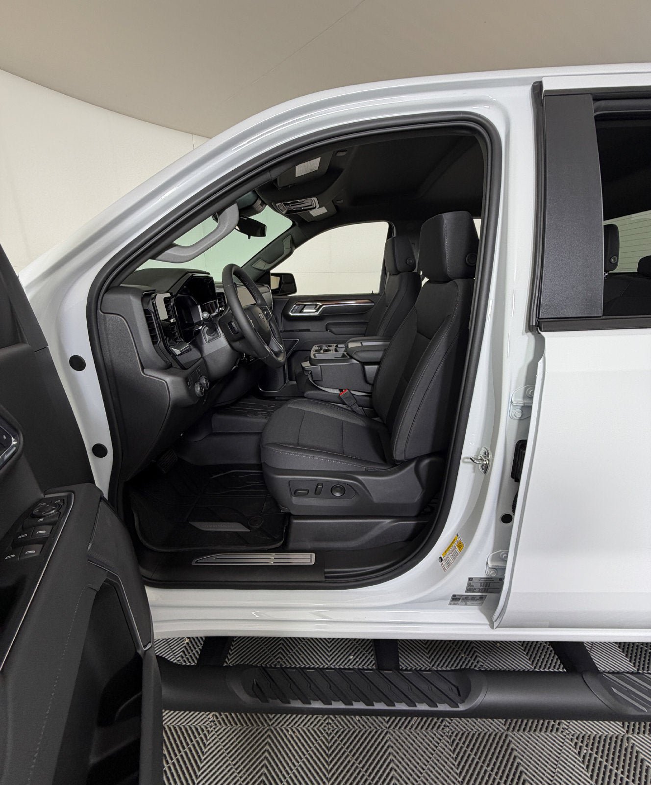 New 2026 Chevrolet Silverado 1500 RST w/ RST Select Package RWD image 8