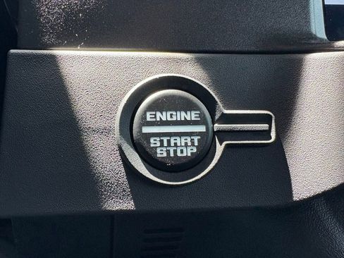 Used 2025 Ford Bronco Badlands AWD/4WD image 25