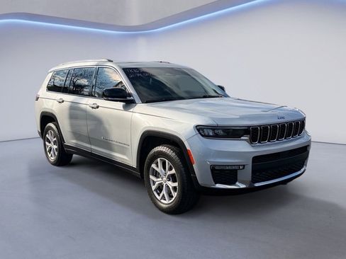 Used 2021 Jeep Grand Cherokee L Limited image 1