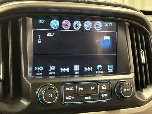 Used 2016 Chevrolet Colorado Z71 AWD/4WD image 10