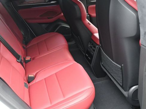 New 2024 Porsche Macan 4 Electric AWD/4WD image 10