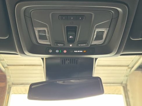 Used 2026 Chevrolet Silverado 2500 LTZ w/ LTZ Convenience Package AWD/4WD image 50