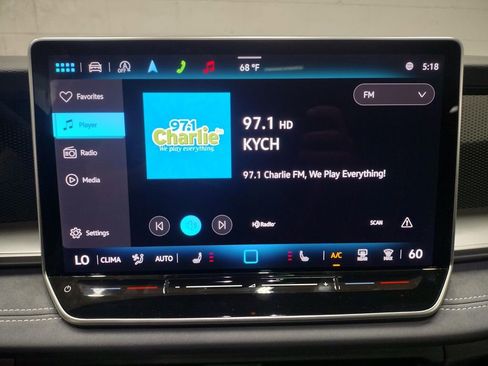 New 2025 Volkswagen Tiguan SE R-Line image 28