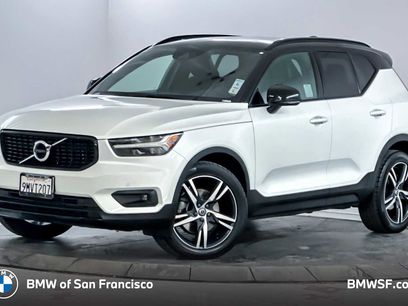 Used 2020 Volvo XC40 T5 R-Design