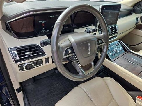 Used 2019 Lincoln Navigator Reserve w/ Cargo Package image 10