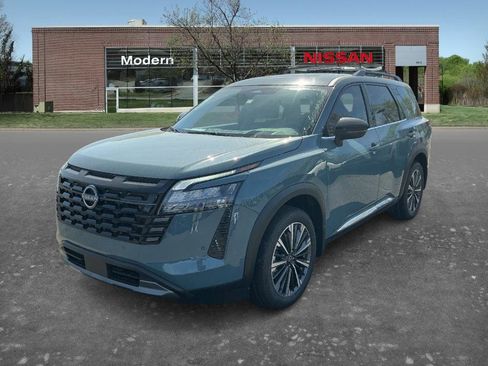 New 2026 Nissan Pathfinder Platinum AWD/4WD image 1
