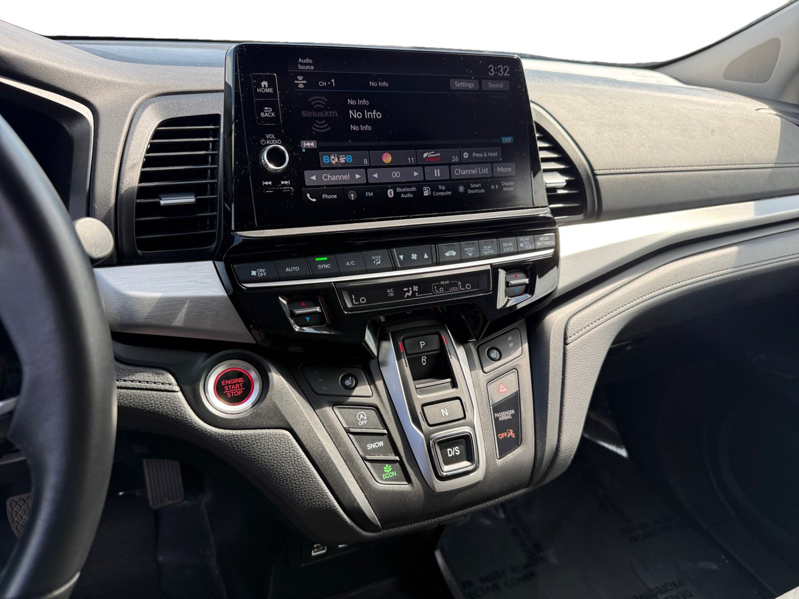 Used 2025 Honda Odyssey EX-L image 12