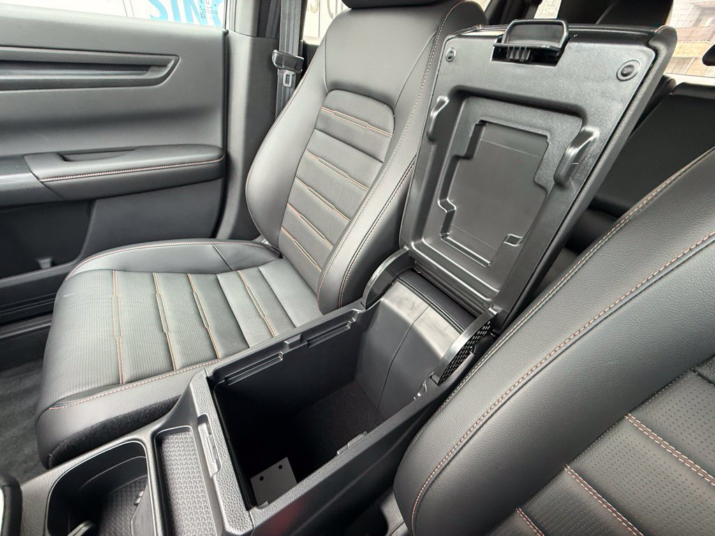 Used 2025 Honda CR-V Sport-L image 27