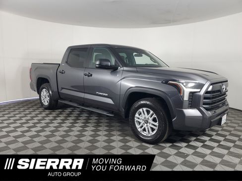 Used 2025 Toyota Tundra SR5 image 1