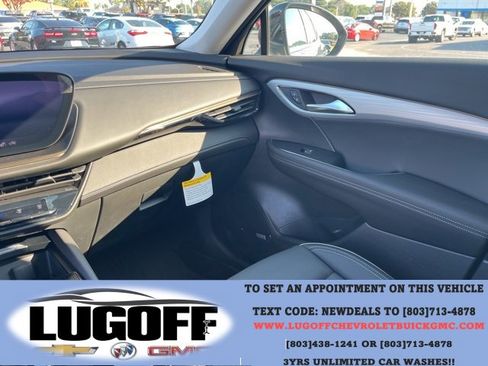 New 2025 Buick Envision Avenir image 21