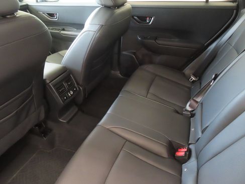 Used 2026 Subaru Outback Limited AWD/4WD image 23