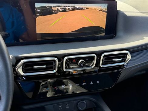 New 2026 Nissan Sentra SV FWD image 17