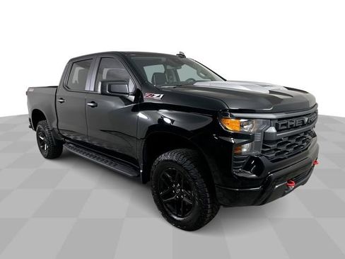 Used 2026 Chevrolet Silverado 1500 Custom Trail Boss AWD/4WD image 2