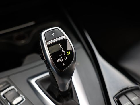 Used 2016 BMW 228i xDrive Coupe image 37