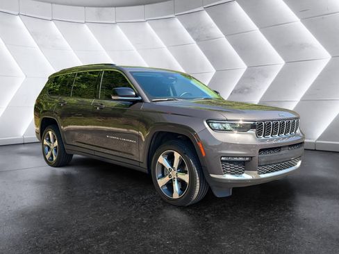Used 2021 Jeep Grand Cherokee L Limited AWD/4WD image 7