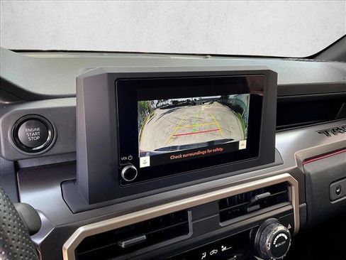 Used 2026 Toyota Tacoma SR5 RWD image 22