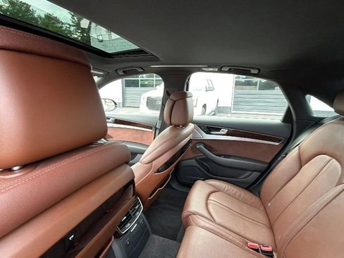 Used 2013 Audi A8 3.0T w/ Convenience Pkg AWD/4WD image 38