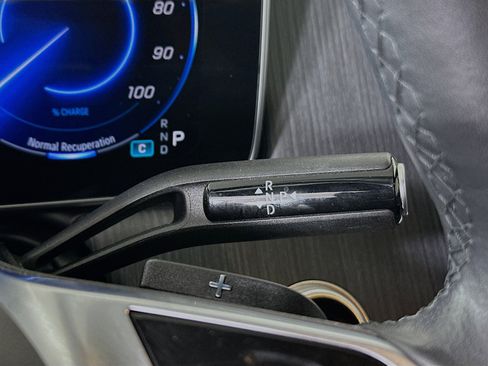 Used 2023 Mercedes-Benz EQE 500 4MATIC Sedan image 21