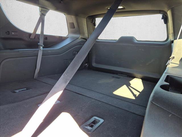 Used 2023 Chevrolet Suburban LT w/ Luxury Package AWD/4WD image 16