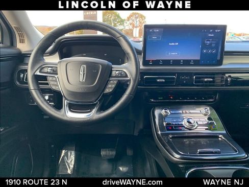Certified 2022 Lincoln Nautilus AWD image 22