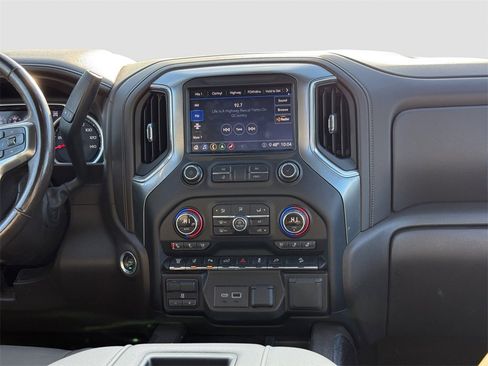 Used 2020 Chevrolet Silverado 2500 LTZ w/ LTZ Premium Package image 20