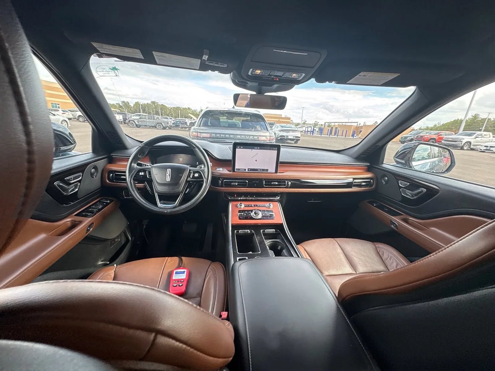 Used 2020 Lincoln Aviator Reserve RWD image 8