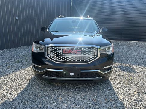 Used 2017 GMC Acadia Denali AWD/4WD image 2