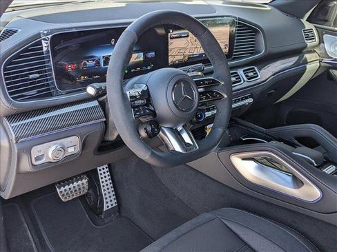 New 2025 Mercedes-Benz GLE 53 AMG AMG GLE 53 image 3