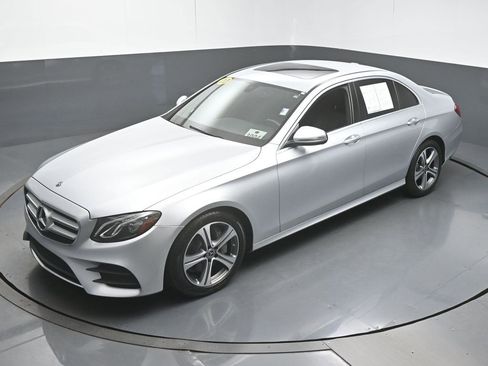 Used 2020 Mercedes-Benz E 350 Sedan w/ Premium Package image 42