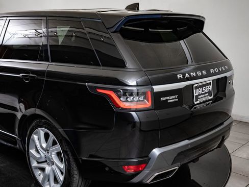 Used 2019 Land Rover Range Rover Sport HSE image 19