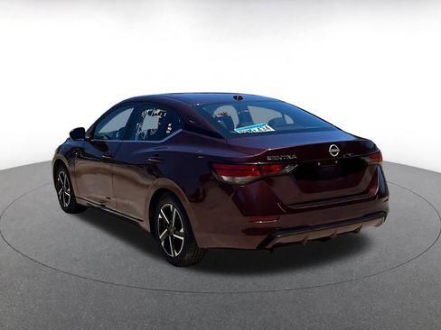 Used 2025 Nissan Sentra SV FWD image 15