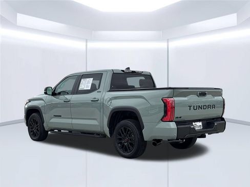 Used 2025 Toyota Tundra Limited AWD/4WD image 5