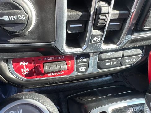 Used 2026 Jeep Gladiator Rubicon AWD/4WD image 22