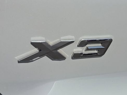 Used 2024 BMW X3 xDrive30i w/ Convenience Package w/ZPA AWD/4WD image 7