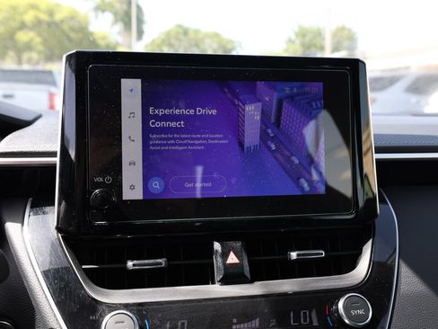 Used 2025 Toyota Corolla XSE FWD image 26