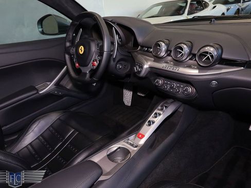 Used 2016 Ferrari F12 Berlinetta image 25