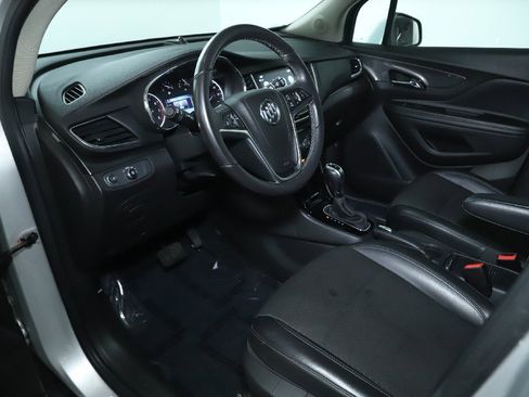 Used 2019 Buick Encore Preferred image 17