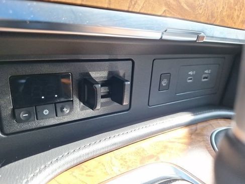 Used 2023 Nissan Armada SL RWD image 29