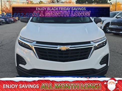 Used 2024 Chevrolet Equinox LS w/ LS Convenience Package image 9