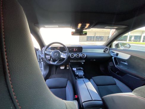 Certified 2023 Mercedes-Benz CLA 250 image 11