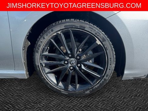 Used 2022 Toyota Camry XSE w/ Navigation Package AWD/4WD image 11