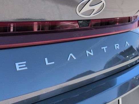 Certified 2024 Hyundai Elantra SEL FWD image 13