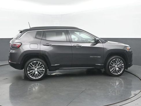 Used 2024 Jeep Compass Limited w/ Elite Group AWD/4WD image 6