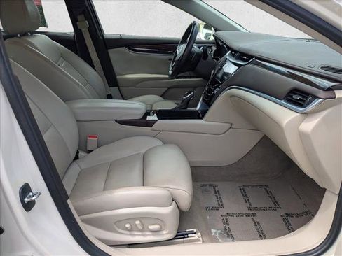 Used 2013 Cadillac XTS Premium FWD image 19