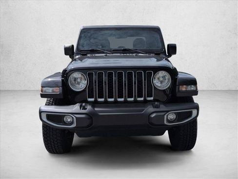Used 2023 Jeep Gladiator Overland AWD/4WD image 2