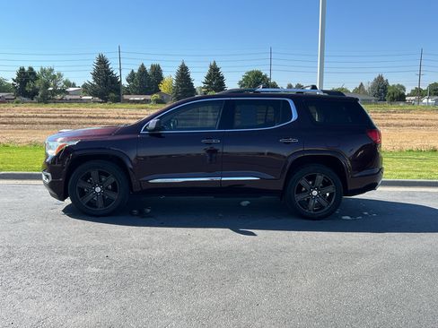Used 2017 GMC Acadia Denali w/ Technology Package AWD/4WD image 3